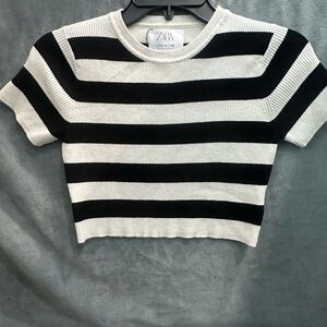 Zara Monochrome Striped Ribbed Top